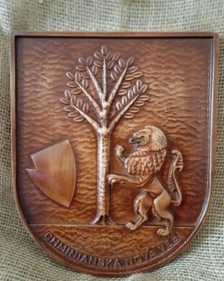 Vážení naši priatelia! Dnes naša obec dostala od nás dar, ktorý sme vyrobili v našej dielni. Ak by niekto chcel urobiť...